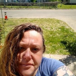 Meet your Posher, Renee